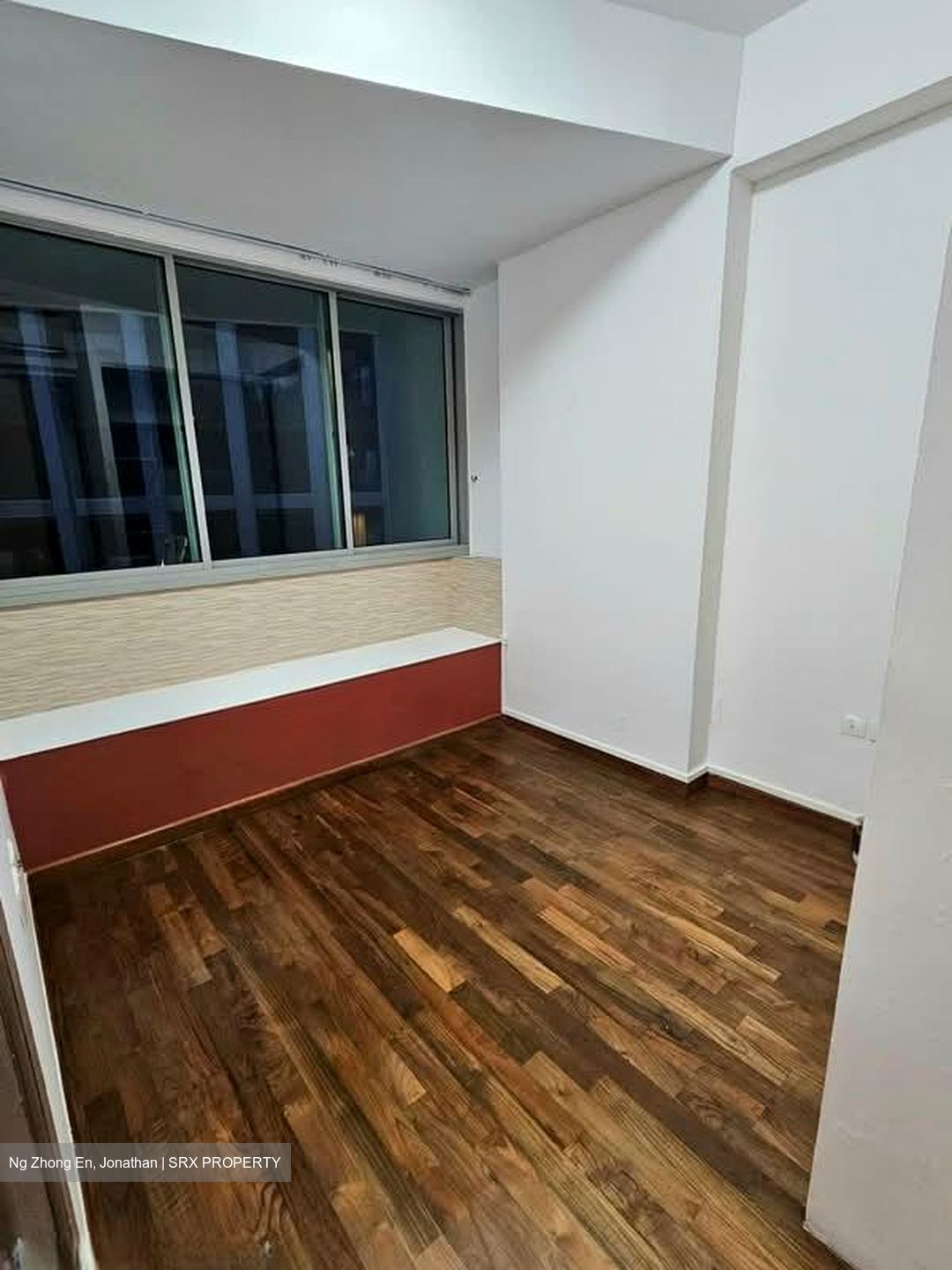 Suites 123 (D8), Apartment #560307611
